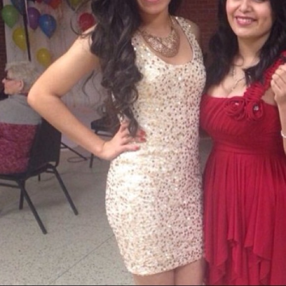 ✨Gold✨ Forever 21 sequin dress - Picture 4 of 5